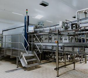 Suntory Beverage & Food Spain renueva su línea de vidrio retornable