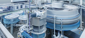 KHS mejora su llenadora modular para un envasado más rápido e incluye enfriamiento de chorro en la base de la botella