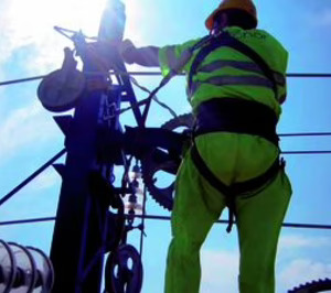 Elecnor vende el 100% de Enerfín por 1.560 M€