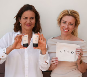 Samantha Vallejo-Nájera, embajadora de la firma ‘Lico Cosmetics’