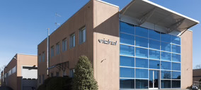 Roca refuerza su división de grifería con la compra de la italiana Idral