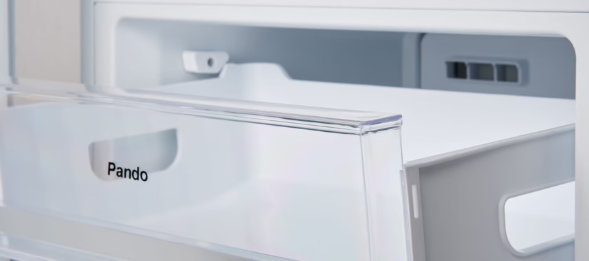 Pando suma un congelador panelable bajo encimera