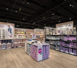 Deichmann estrena tienda en Vic y llega a 86 puntos de venta en España