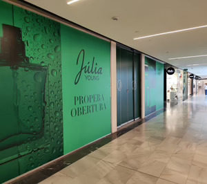 Perfumería Júlia avanza en la expansión de su modelo Júlia Young
