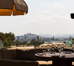Abre sus puertas un complejo de ocio y restauración en Ibiza