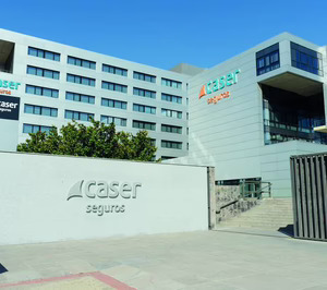 Helvetia Seguros y Caser prevén hacer efectiva su integración en 2026
