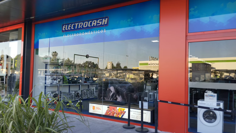 Electrocash se expande en Andalucía con su primera apertura en Sevilla