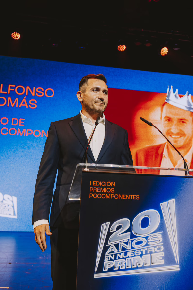 PcComponentes celebra su 20 aniversario con sus primeros premios de la mano de The Grefg y Carmen Lomana