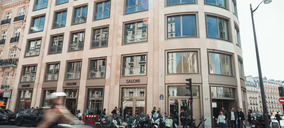 Saloni abre su flagship store en París y prepara nuevas aperturas en Marbella y San Sebastián