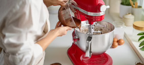 KitchenAid en color rojo, un icono en la cocina