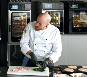 Dani Fernández (Welbilt): Nuestro equipamiento, muy tecnológico, y el sistema FIT Kitchen ayudan al hostelero a escalar operaciones sin perder agilidad ni calidad