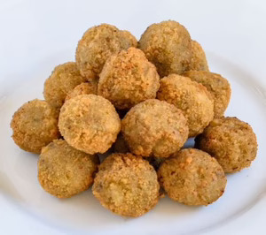 Caprichos del Paladar se acerca al público joven con los nuevos crujientes de alcachofa