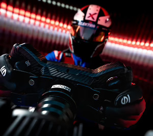 MCR amplía su porfolio gaming con la incorporación de MOZA Racing