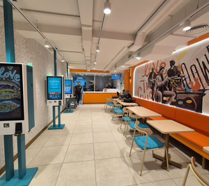 Popeyes crece en el mercado catalán
