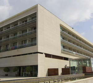 El hotel Colón, de Caldes dEstrac, cambia de propietario