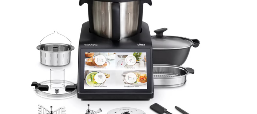 Ufesa TotalChef RK10, el nuevo robot de cocina con pantalla de 10