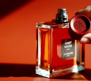 Guerlain incorpora un tapón de madera de Quadpack