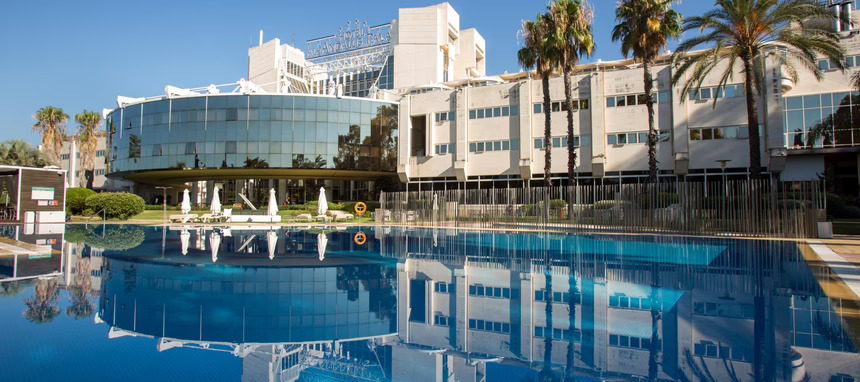 Hotusa compra el paquete de nueve hoteles de Pygmalion y CBRE IM