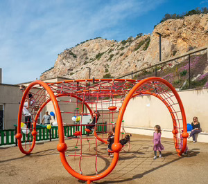 Benito Urban lanza el nuevo juego urbano Red Cuat