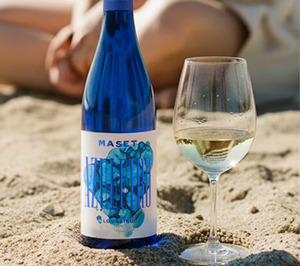 Bodegas Maset amplía su catálogo de vinos blancos con Azuleiro