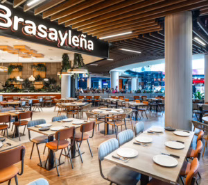 Brasa y Leña abre en el C.C. Parque Principado y desembarca en Asturias