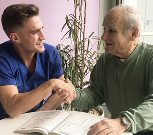 Madrid propone la gestión de dos centros de estancias diurnas a dos especialistas