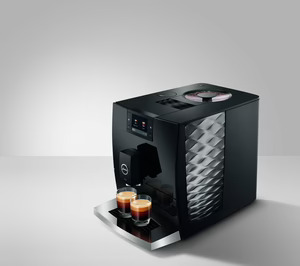 Jura suma novedades de gama premium