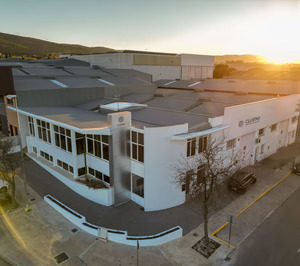 Nazca vuelve a invertir en logística con una participación mayoritaria en Clustag