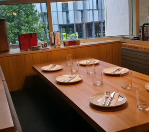 Grupo Javier Basarrate lanza una nueva marca de restauración