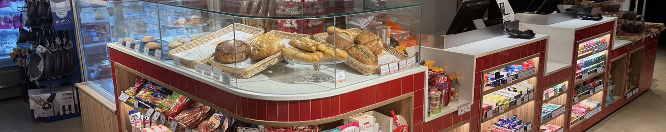 Informe 2025 sobre Mobiliario, Estanterías y Cajas de Salida