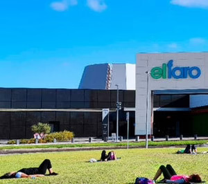 Un franquiciado cambia un local con marca de terceros por una propia