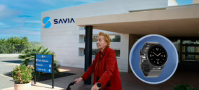 ISECO integra relojes inteligentes en las residencias Savia para garantizar paseos seguros fuera de los centros