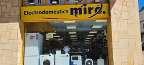 Mirò sucumbe y se queda con 10 tiendas abiertas