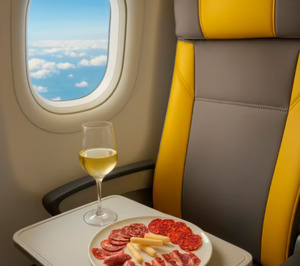 Enrique Tomás se incorpora al menú de Vueling