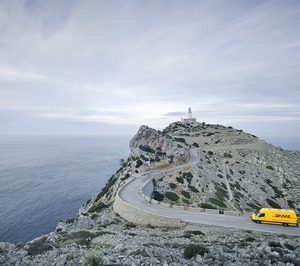 DHL acelera su estrategia de inteligencia artificial con una nueva colaboración con HappyRobot