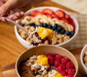 Tasty Poke lanza una marca de açai