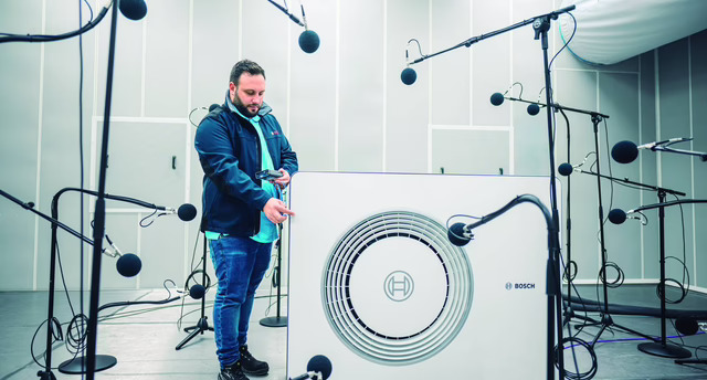 Especial Informe 2025 sobre el mercado de Calefacción y ACS en España