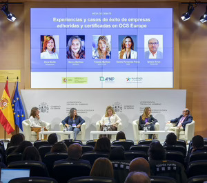 La industria de los plásticos y la Administración unen fuerzas en la gestión sostenible de los pellets