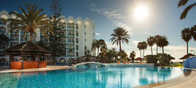 Ona Hotels & Apartments firma dos compras en Málaga