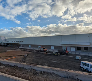 Leroy Merlin concreta gran superficie en Canarias y estrena showroom en Valladolid