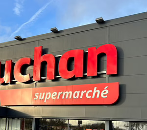 Auchan franquicia sus supermercados de Francia con Les Mousquetaires para centrarse en los híper