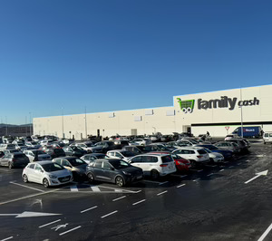 Family Cash supera los 20.000 m2 en Andalucía con su nueva apertura en Jerez
