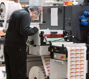 Un primer semestre positivo en el sector de etiquetas