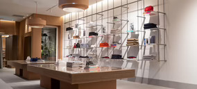 Ecoalf abre su primera tienda hecha con papel y cartón de Smurfit Westrock