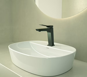 Ramón Soler lanza su colección de grifería Prisma en acabado grafito