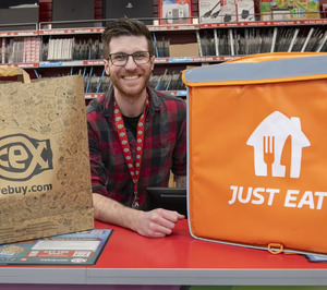 Just Eat España lanza con CeX el nuevo vertical de electrónica, incluyendo productos de segunda mano