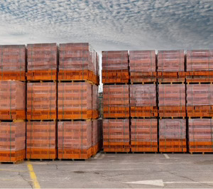 Una veintena de asociaciones alertan a la UE sobre los inconvenientes de eliminar los filmes plásticos en el transporte