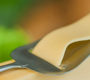 Royal A-Ware ya produce queso en España