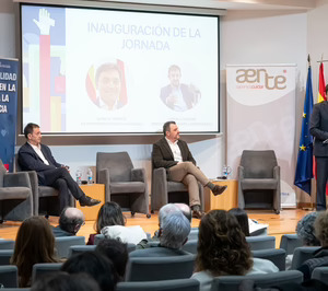 La VIII Jornada de AERTE evidencia un problema de escasez de personal en el sector de cuidados