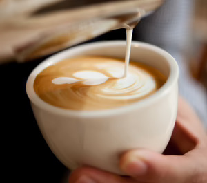 Baristas y café, un tándem de éxito para las bebidas vegetales